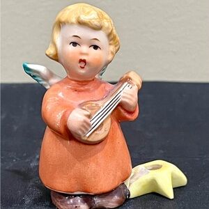 🎶 Heavenly Harmony – Vintage Ceramic Angel with Mandolin 🎶